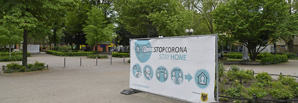 Corona Stay Home Zaun